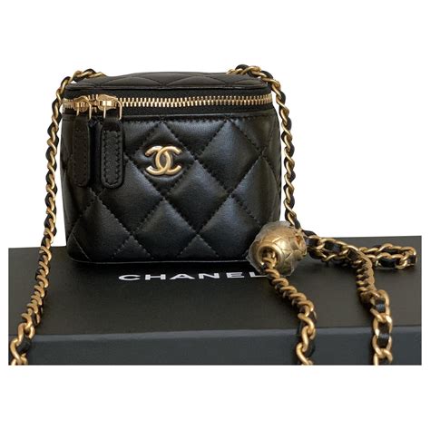 chanel pochette with chain|Chanel small pouch.